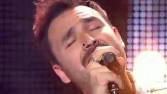 欧美大叔摸头骂人视频,网络暴力现象引发深思