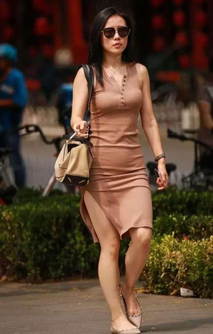 欧美丰满少妇真实视频