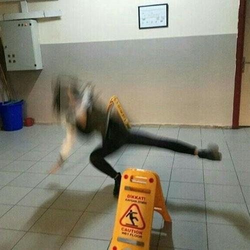 欧美呕吐视频文案,揭秘背后的文化现象与心理效应