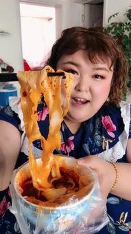 欧美大胖妞视频直播,颠覆传统审美，展现自信魅力