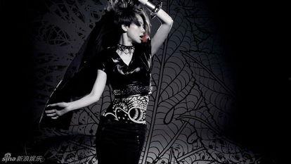 欧美摇滚写真视频网站,摇滚精神的光影之旅