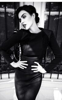 欧美钱包模特图片视频,时尚潮流的视觉盛宴